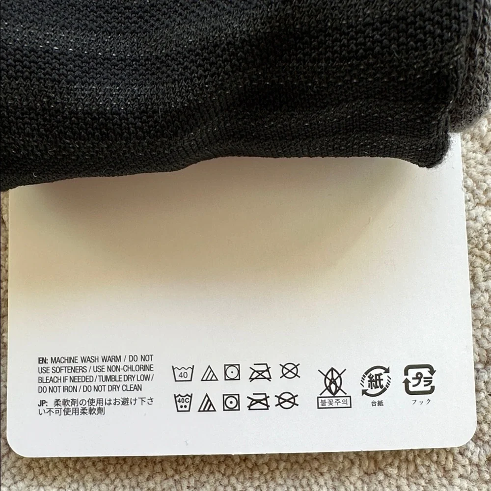 NWT 2 Pairs of Nike Spark Cushioned No-Show Running Socks Women 9.5-11 Men 8-9.5